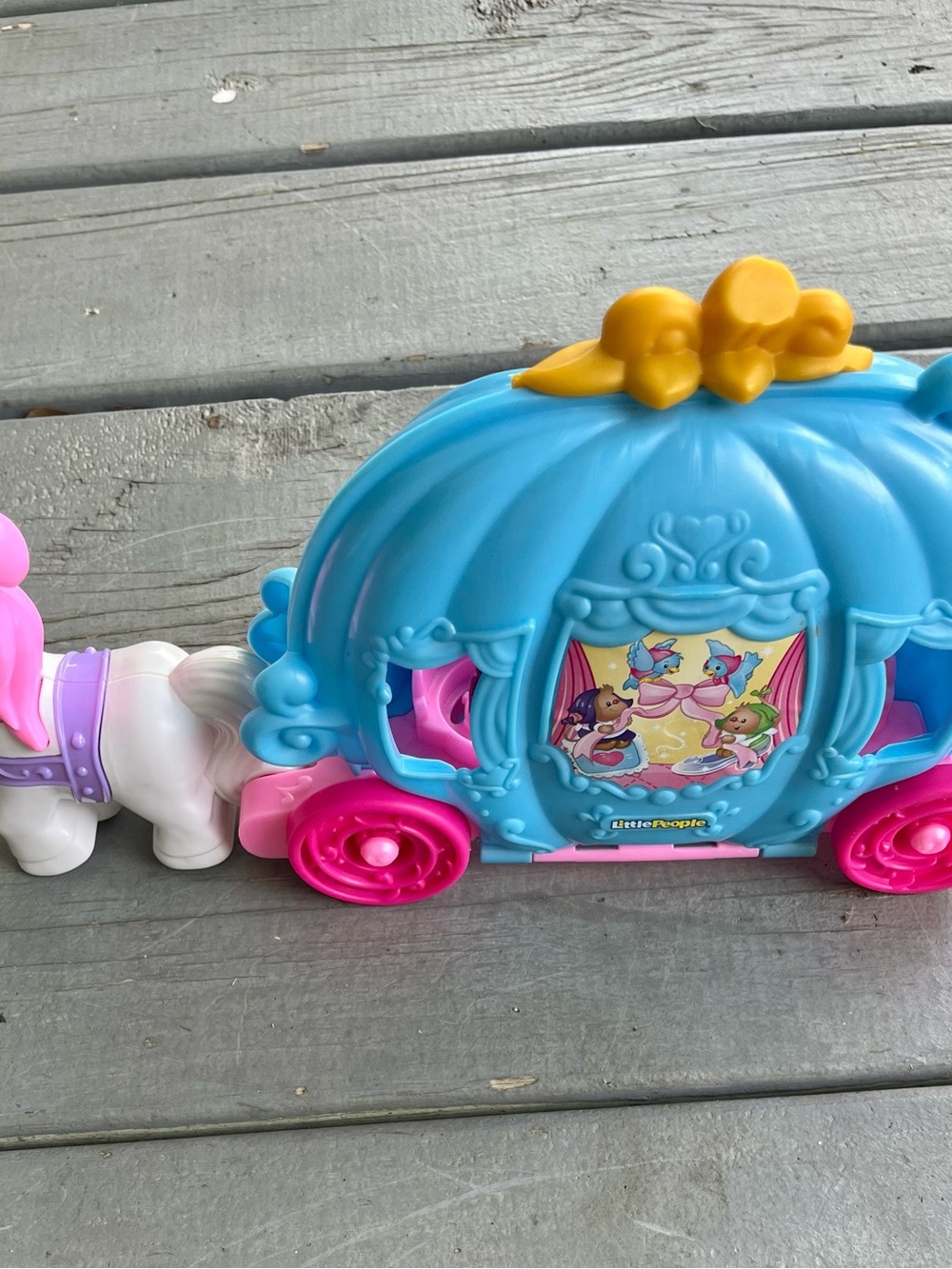 Disney Princess Cinderella’s Dancing Carriage Little People Playset